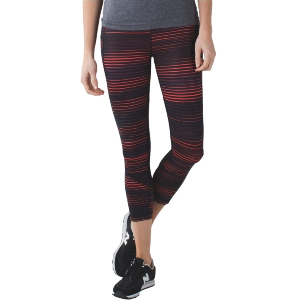 Lululemon Pace Rival Crop Full-On Luxtreme Leggings
